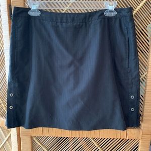 Liz golf, black Skort, size 10, excellent condition